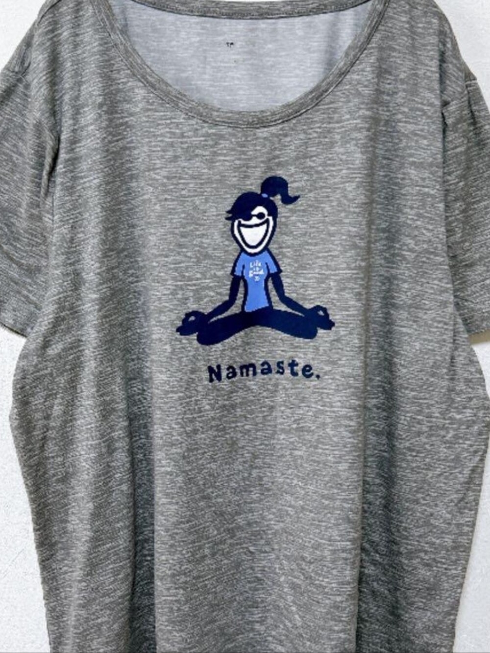 Life is Good "Namaste" Graphic Short Sleeve Tee in Heathered Gray- Medium